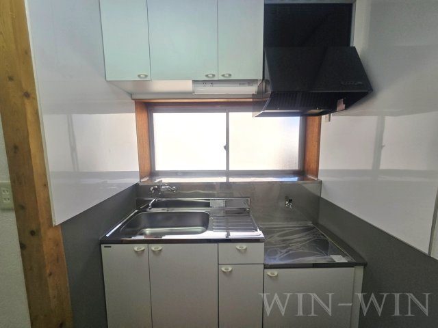 吉川町戸建貸家 Hのキッチン