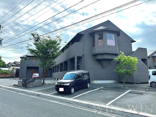 セザンヌ細谷の外観