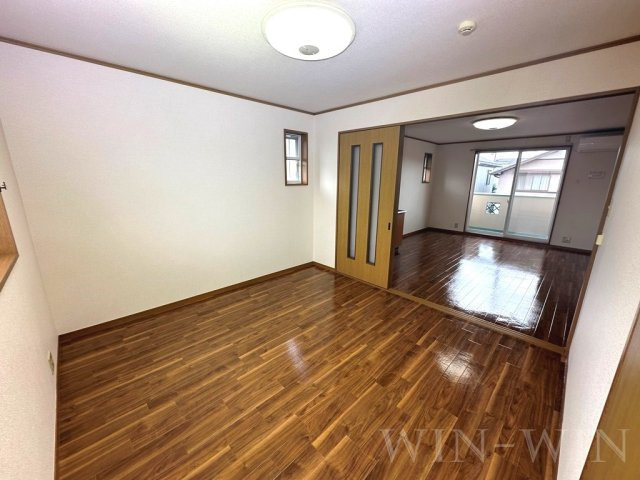 レガーロ寿里 Bの寝室