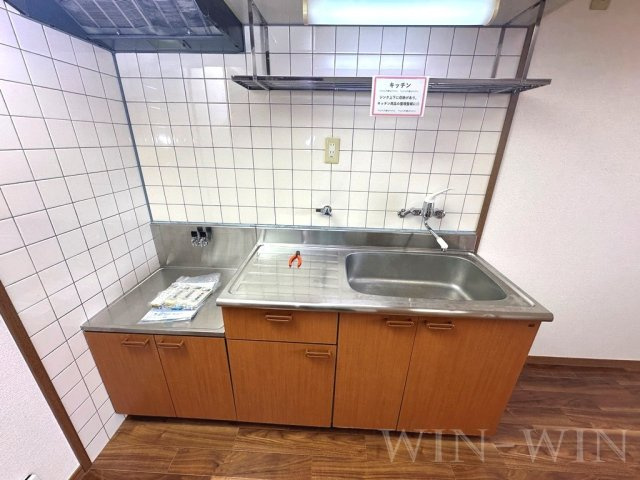 レガーロ寿里 Bのキッチン