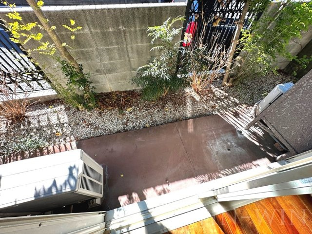 ユトリロ柱九番町のバルコニー