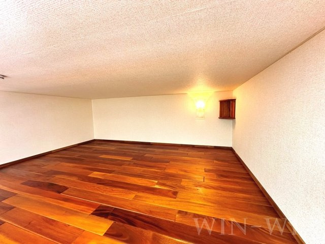 ユトリロ柱九番町のその他