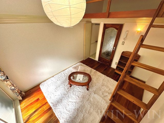 ユトリロ柱九番町の居間・リビング