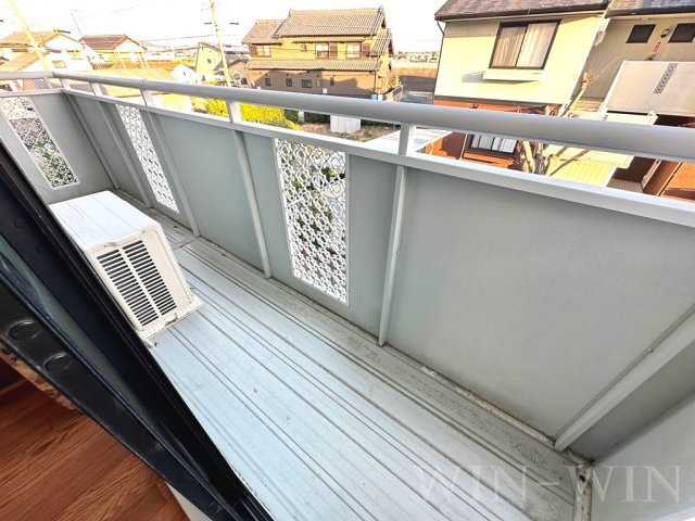 ユトリロ神野新田 Bのバルコニー