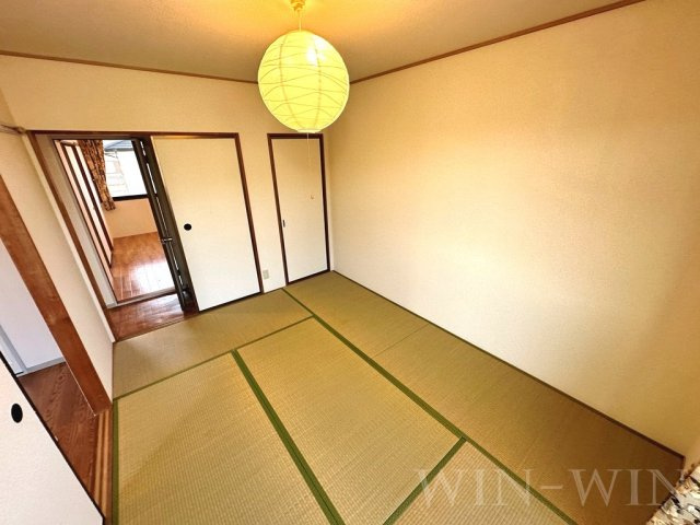 ユトリロ神野新田 Bの和室
