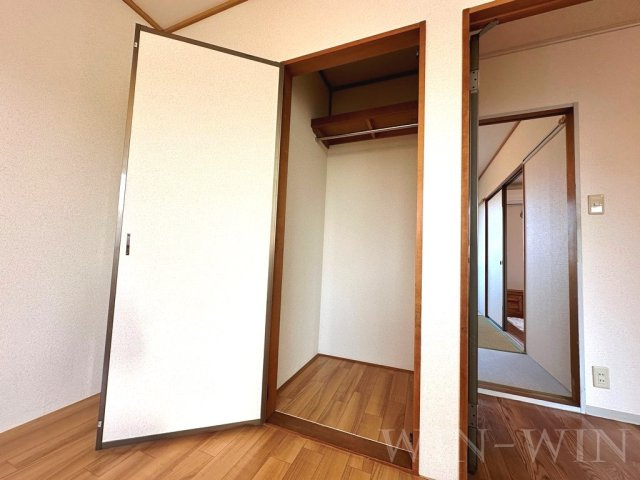 ユトリロ神野新田 Bの収納