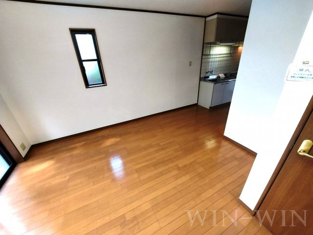 グレイスヴィラ Bの居間・リビング