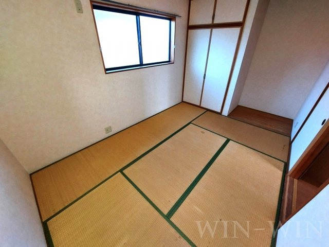 グレイスヴィラ Bの和室