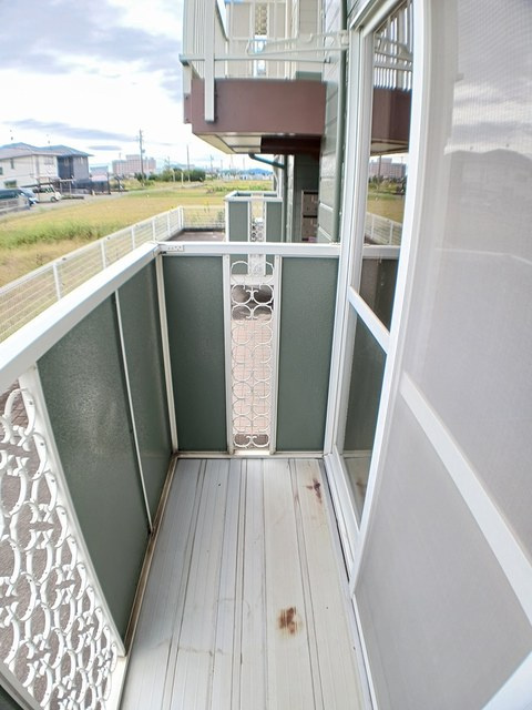 アメニティタウン高洲のバルコニー