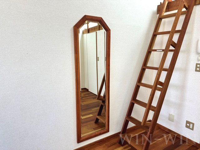 セザンヌ菰口のその他