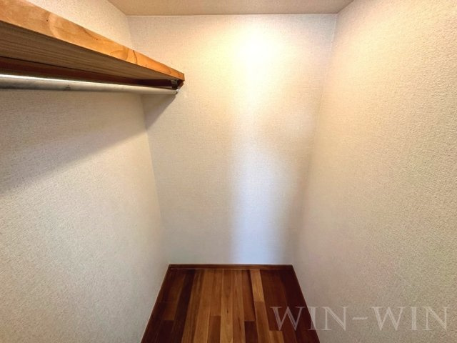 セザンヌ菰口の収納