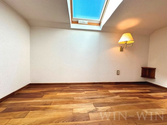 セザンヌ菰口のその他