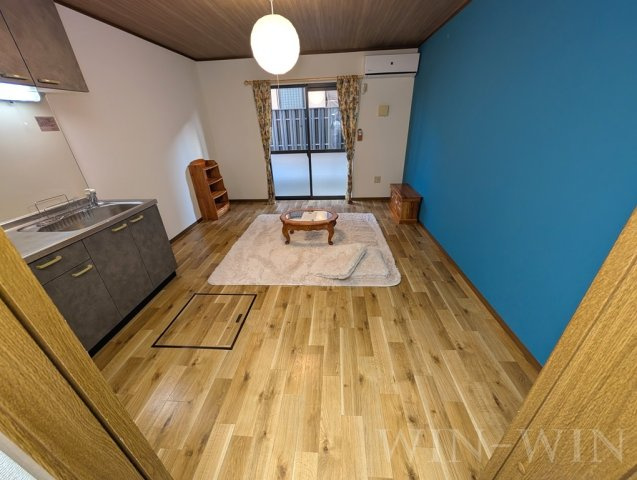 ユトリロ浪ノ上の居間・リビング|イメージ（同建物内別部屋の写真です）