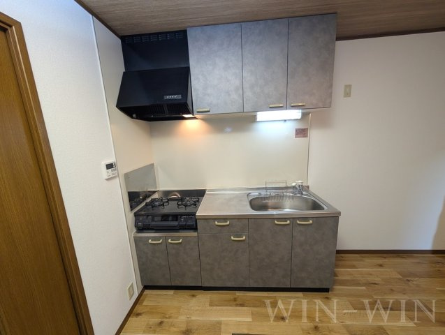 ユトリロ浪ノ上のキッチン|イメージ（同建物内別部屋の写真です）