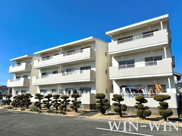 アメニティ飯野の外観