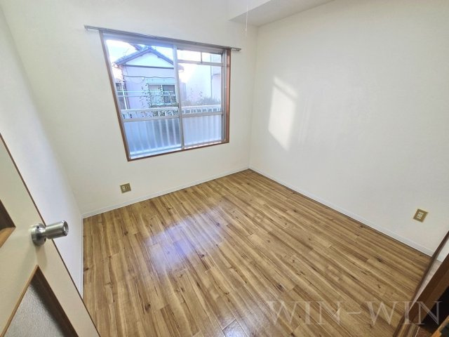 アメニティ飯野の寝室