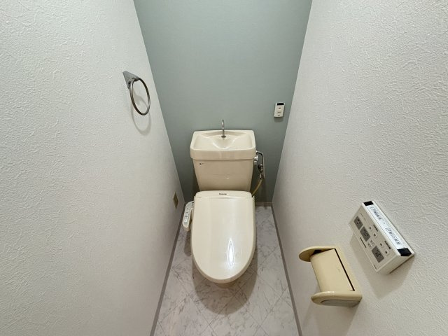 ウィスタリア藤のトイレ