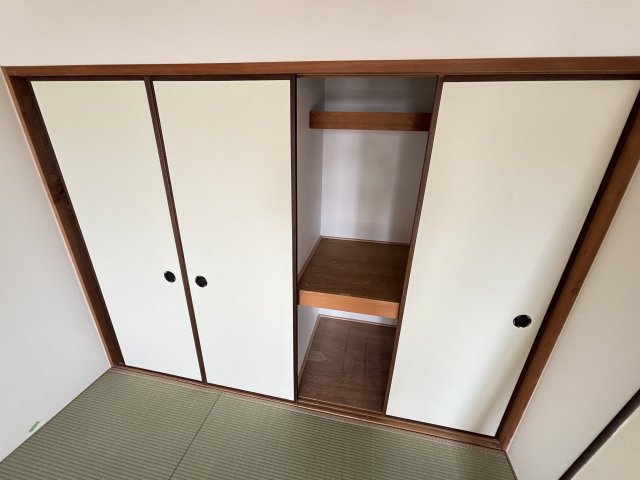 ウィスタリア藤の収納