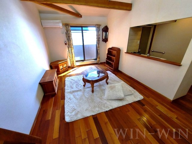 セザンヌ西高師の居間・リビング