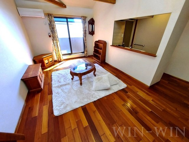 セザンヌ西高師の居間・リビング