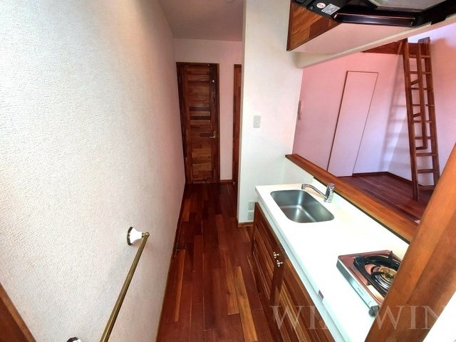 セザンヌ西高師のキッチン