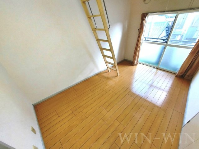 ペアパレス東田の居間・リビング