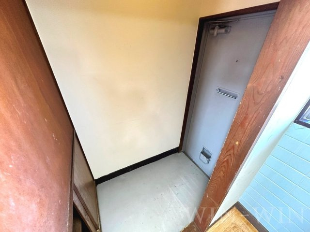 坂上アンビロンの玄関