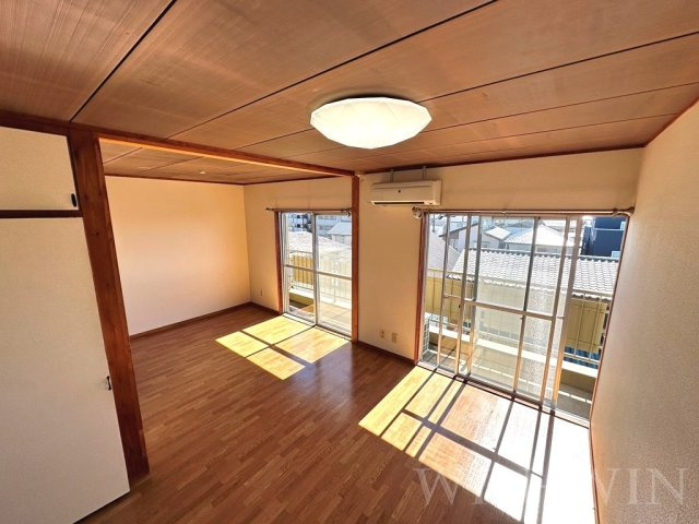 坂上アンビロンの居間・リビング