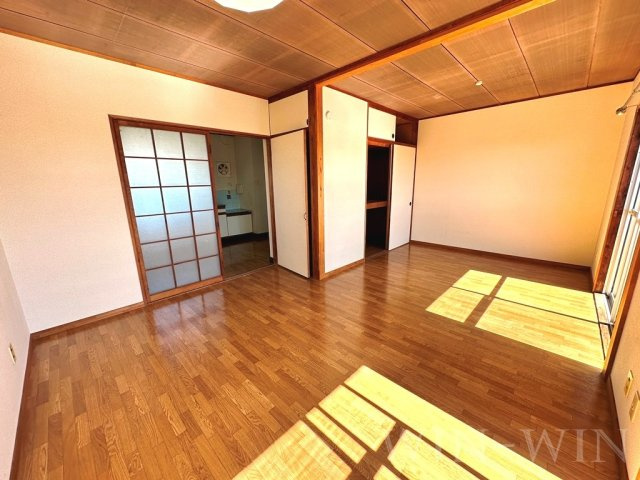 坂上アンビロンの居間・リビング