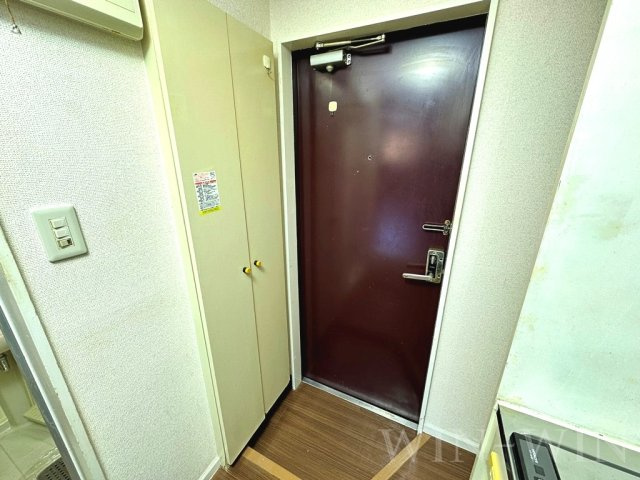 レオパレス東田第一の玄関