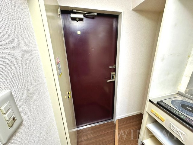 レオパレス東田第一の玄関