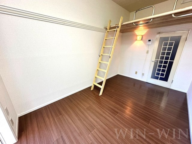 レオパレス東田第一の居間・リビング