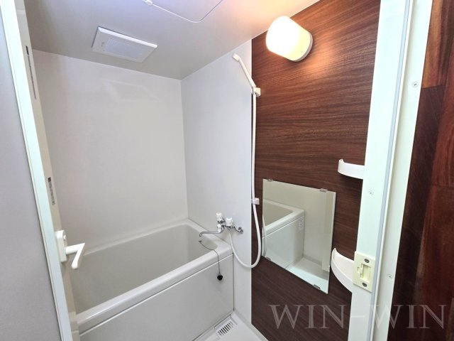 セザンヌ飯村 Bの浴室