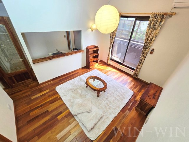 セザンヌ飯村 Bの居間・リビング