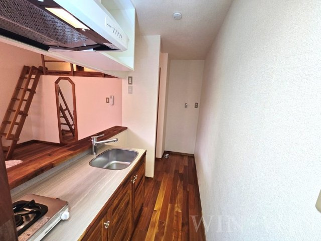 セザンヌ飯村 Bのキッチン