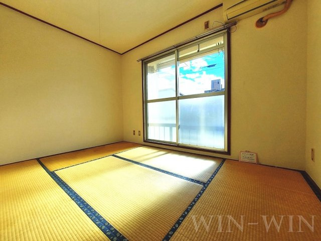 サンライフ堂坂 Aの和室
