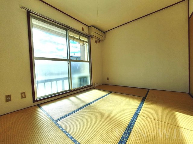 サンライフ堂坂 Aの和室