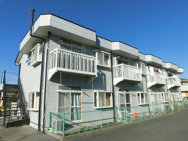 ホワイトルーム飯村 Dの外観