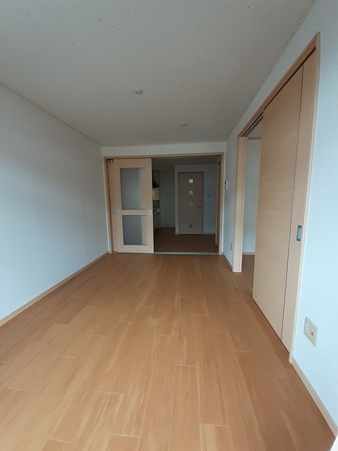 ホワイトルーム飯村 Dの居間・リビング