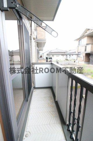 シャルマンコートのバルコニー|お洗濯にも便利なバルコニー付き