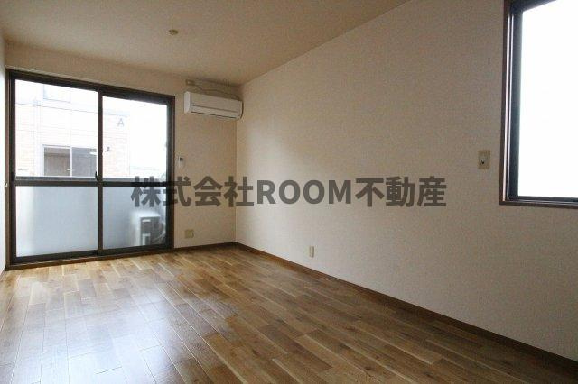 シャルマンコートの居間・リビング|ゆったり過ごせる居間です