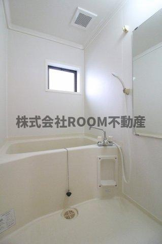 シャルマンコートの浴室|日々の疲れを癒すお風呂付です