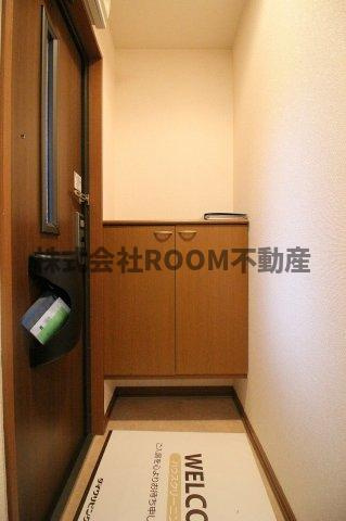 シャルマンコートのエントランス|建物の内部です