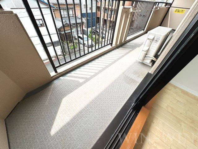 セレーブル春日のバルコニー
