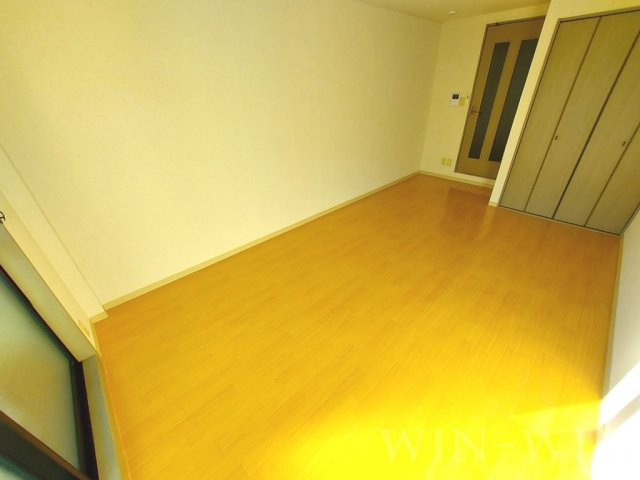 コーポカワムラの居間・リビング