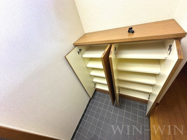 グランコート佐藤の玄関