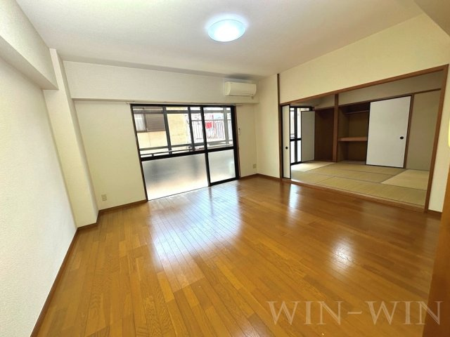 グランコート佐藤の居間・リビング