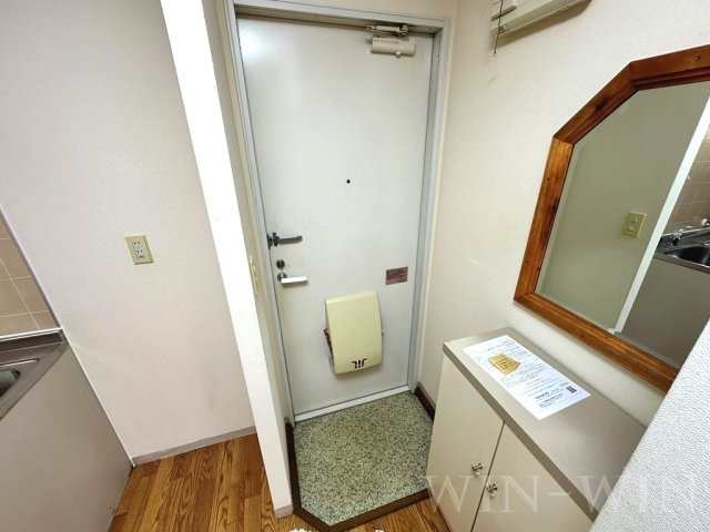 ユトリロ緑ヶ丘の玄関