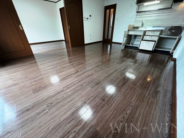 ベルバランセK 壱番館の居間・リビング|イメージ（同建物内別部屋の写真です）