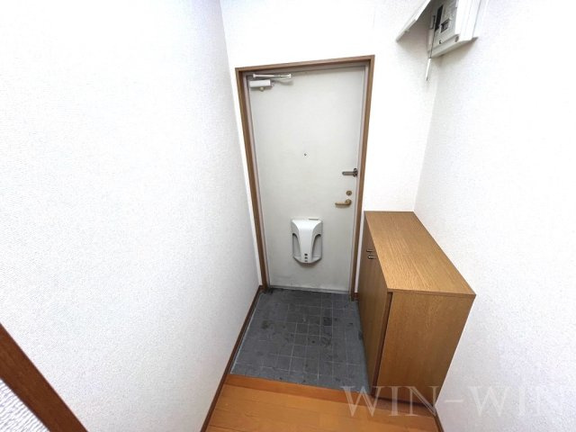 メゾンソレイユの玄関